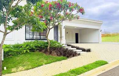 Imagem: A casa em condomínio possui 3 Dormitórios, 5 Banheiros, 4