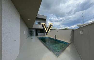 Imagem 14: Casa Contemporânea Alto Padrão com 4 Suítes e Piscina em Arniqueira