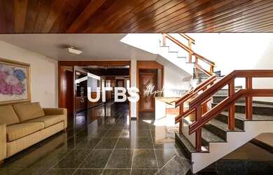 Imagem: O apartamento na cobertura possui 4 Dormitórios, 5 Banheiros