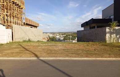 Imagem: O terreno possui 368m² de Área e está localizado em Jardins