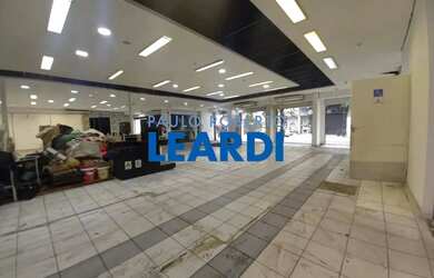 Imagem: O depósito possui 1.136m² de Área e está localizado em