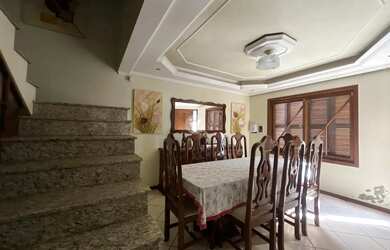 Imagem 8: Casa Triplex EXCLUSIVA INVISTA, 4 dormitórios ao lado da Avenida Medianeira