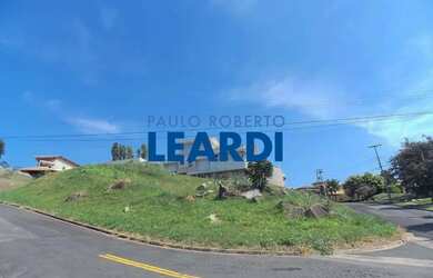 Imagem: O terreno possui 1.929m² de Área e está localizado em Chácaras