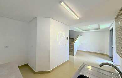 Imagem 12: Sobrado em Condomínio no Cajuru 3 Suítes, Hidromassagem e 2 Vagas