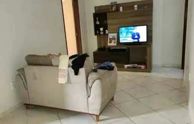 Imagem: A casa possui 2 Dormitórios, 1 Banheiro e está localizado