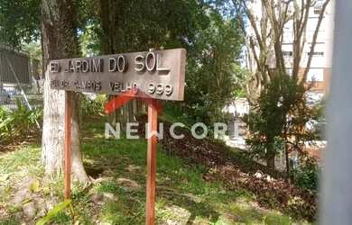 Imagem: O apartamento possui 1 Dormitório, 1 Banheiro, 1 Vaga na garagem