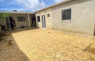 Imagem: A casa possui 3 Dormitórios, 4 Banheiros, 190m² de Área e