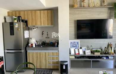 Imagem: O apartamento possui 2 Dormitórios, 2 Banheiros, 1 Vaga na