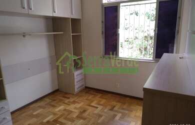 Imagem: O apartamento possui 4 Dormitórios, 2 Banheiros, 1 Vaga na