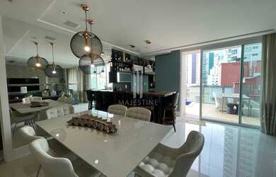 Imagem 10: VILLE DEL ACQUA. Piscina, Churrasqueira, Imóvel mobiliadoeVaranda