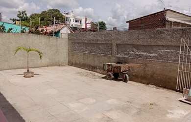 Imagem 10: Linda casa em pau amarelo