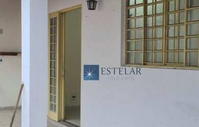 Imagem: A casa possui 1 Dormitório, 1 Banheiro, 50m² de Área e está