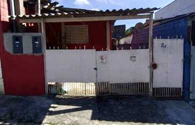 Imagem: A casa possui 1 Dormitório, 1 Banheiro, 40m² de Área e está