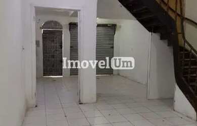 Imagem: A casa possui 3 Dormitórios, 3 Banheiros, 1 Vaga na garagem