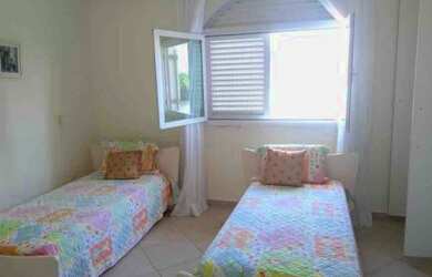 Imagem 9: Casa de Alto Luxo no Residencial Marina Guarujá