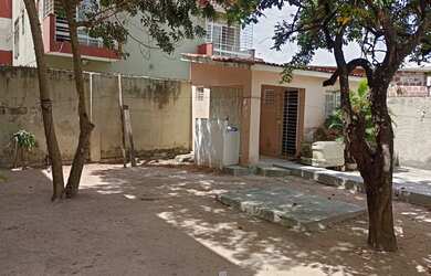 Imagem 16: Linda casa em pau amarelo