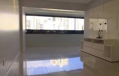 Imagem 2: Apartamento no Horto. Piscina, Churrasqueira, Ar-condicionadoeLareira