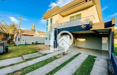 Imagem: A casa em condomínio possui 3 Dormitórios, 4 Banheiros, 4