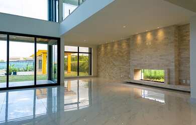 Imagem 6: Casa de condomínio para venda tem 600 metros quadrados com 4 suítes...