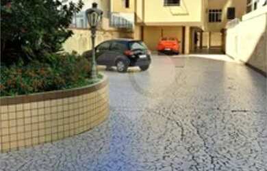 Imagem: O apartamento possui 2 Dormitórios, 3 Banheiros, 1 Vaga na