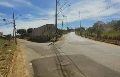 Imagem: O terreno possui Imóvel novo e está localizado em Igarapé