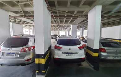 Imagem 13: Apartamento 2 Quartos e Vaga Prédio com Piscina, Salão Festas e Área...