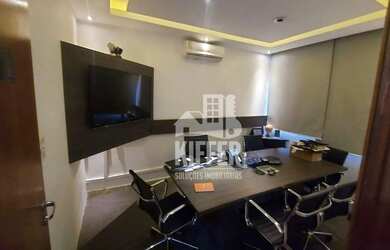 Imagem: O depósito possui 170m² de Área e está localizado em Centro