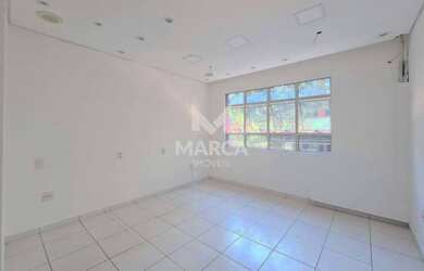 Imagem: O depósito possui 55m² de Área e está localizado em Funcionários