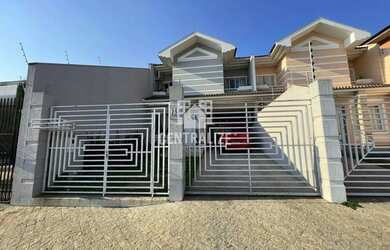 Imagem: A casa possui 2 Dormitórios, 1 Banheiro, 137m² de Área e