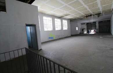 Imagem: O depósito possui 279m² de Área e está localizado em Vila