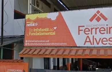 Imagem: O depósito possui 200m² de Área e está localizado em Pedra