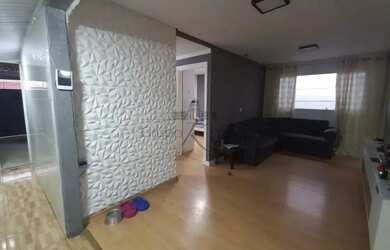 Imagem 8: Oportunidade - Casa Conjunto Residencial Dom Pedro I - 3 Dormitórios - 140m²