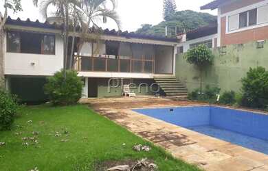 Imagem: O depósito possui 4 Vagas na garagem, 257m² de Área e está