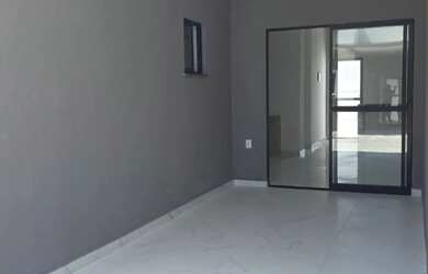 Imagem: A casa em condomínio possui 2 Dormitórios, 2 Banheiros, 2