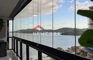 Imagem: O apartamento possui 3 Dormitórios, 4 Banheiros, 2 Vagas na