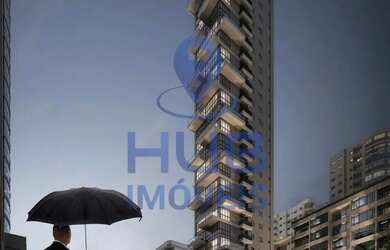 Imagem: O apartamento possui 4 Dormitórios, 5 Banheiros, 3 Vagas na