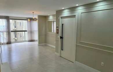 Imagem 16: Apartamento quadra mar com 3 suítes e 2 vagas de garagem em Itapema/SC