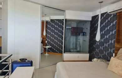 Imagem: O apartamento possui 1 Dormitório, 2 Banheiros, 2 Vagas na