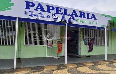 Imagem: O depósito possui 220m² de Área e está localizado em Barão