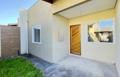 Imagem 1: Casa em Balneário Brejatuba - Guaratuba, PR