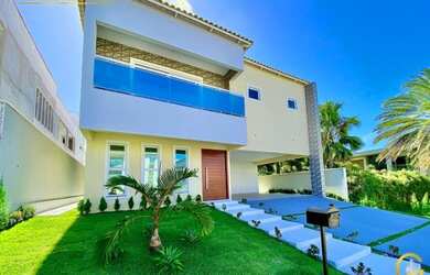 Imagem: A casa em condomínio possui 5 Dormitórios, 5 Banheiros, 4