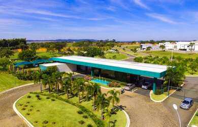 Imagem: O terreno possui 445m² de Área e está localizado em Fazenda