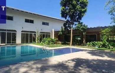 Imagem: A casa em condomínio possui 3 Dormitórios, 5 Banheiros, 5