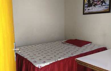 Imagem: O quarto possui Imóvel mobiliado e Área de serviço e está