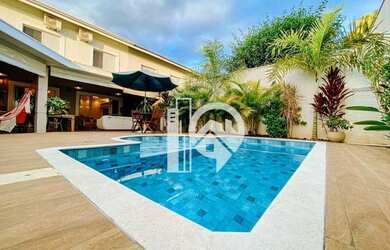 Imagem: A casa em condomínio possui 3 Dormitórios, 1 Banheiro, 2 Vagas