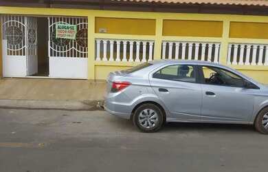 Imagem: A casa possui 3 Dormitórios, 2 Banheiros, 150m² de Área e
