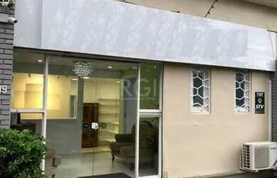 Imagem: O depósito possui 70m² de Área e está localizado em Praia