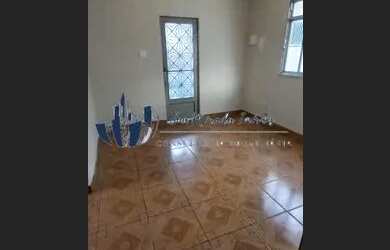 Imagem: A casa possui 2 Dormitórios, 1 Banheiro e 70m² de Área e