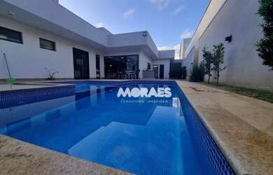 Imagem: A casa em condomínio possui 3 Dormitórios, 5 Banheiros, 2