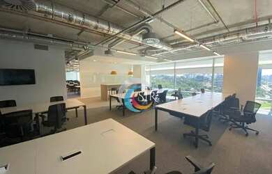 Imagem: O depósito possui 5 Vagas na garagem, 2.270m² de Área e